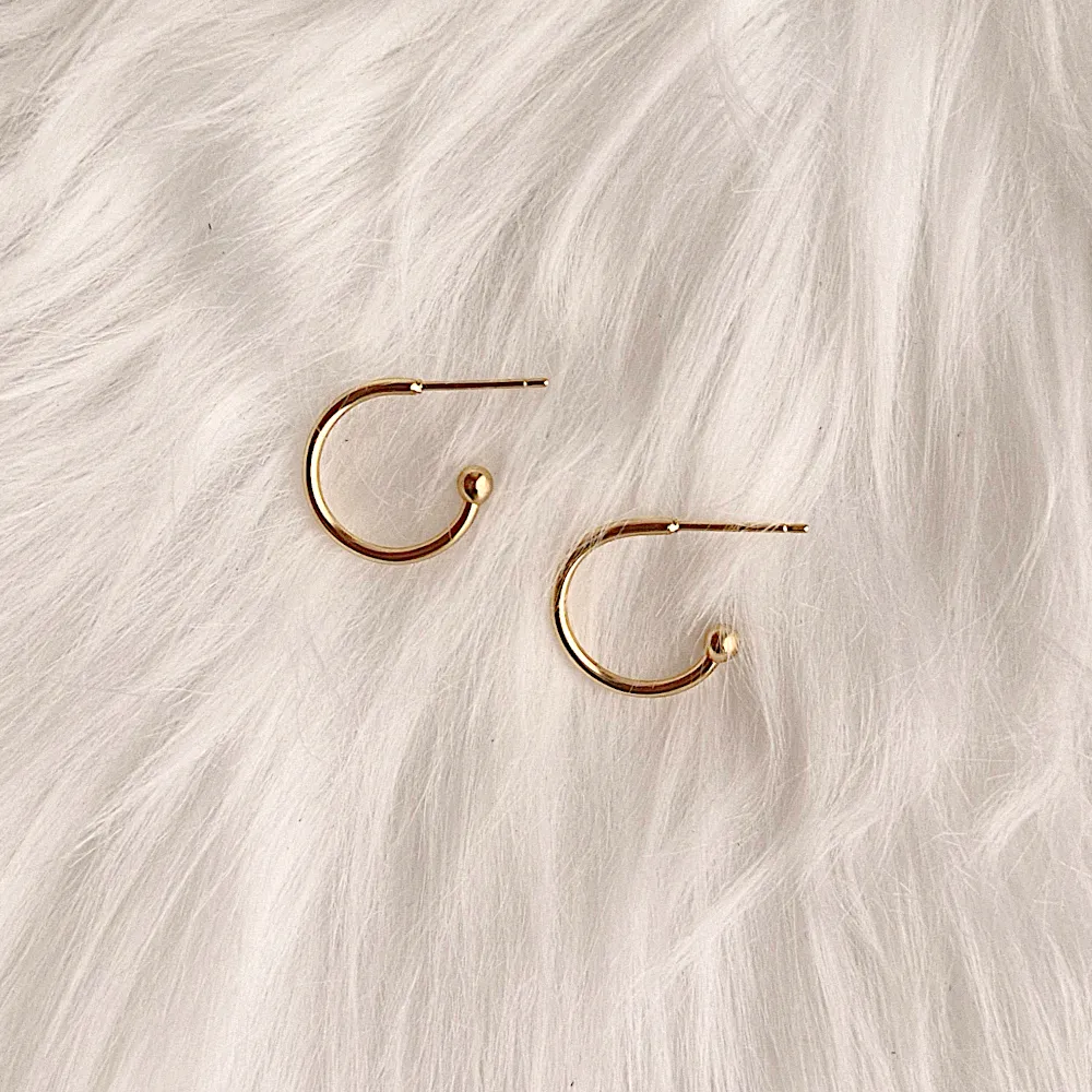 C Style Stud Earrings