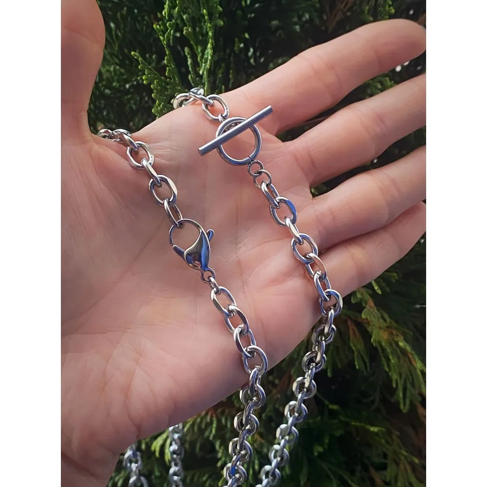 LOURDE SILVER CHOKER