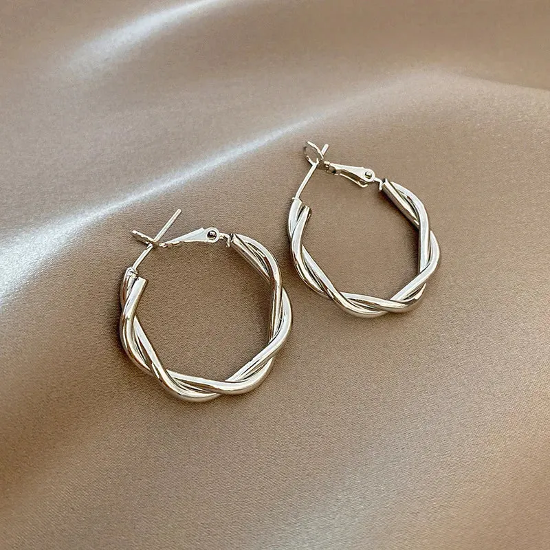 New Circle Twine Twists Hoop Earring for Women Simple Temperament Hyperbole Gold Color Metal Ear Jewelry Gift Aros
