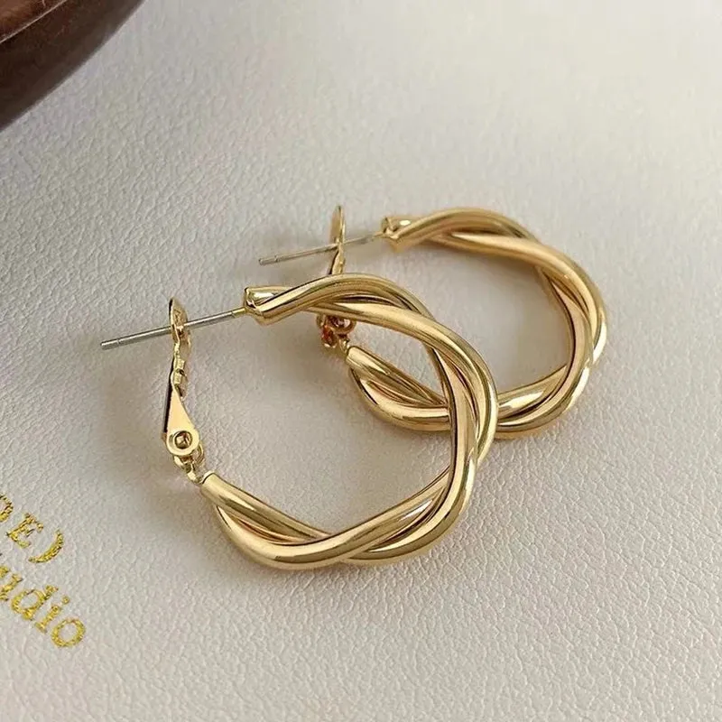 New Circle Twine Twists Hoop Earring for Women Simple Temperament Hyperbole Gold Color Metal Ear Jewelry Gift Aros